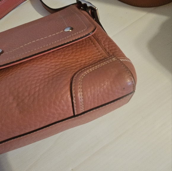 Coach Hamilton 13957 Vintage Leather Shoulder Bag-Salmon Pink-Turnlock C… - Picture 7 of 14